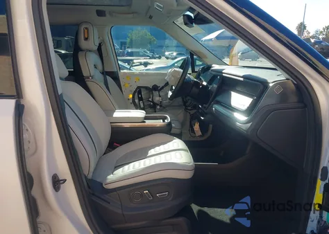 2023 Rivian R1S Adventure z USA, uszkodzony, nr VIN 7PDSGABA7PN019215